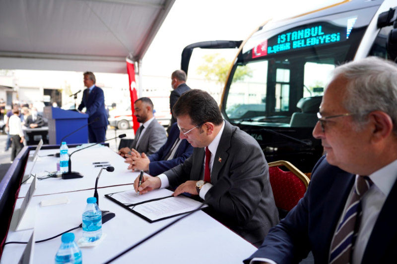 İstanbul'un Metrobüsleri Geliyor