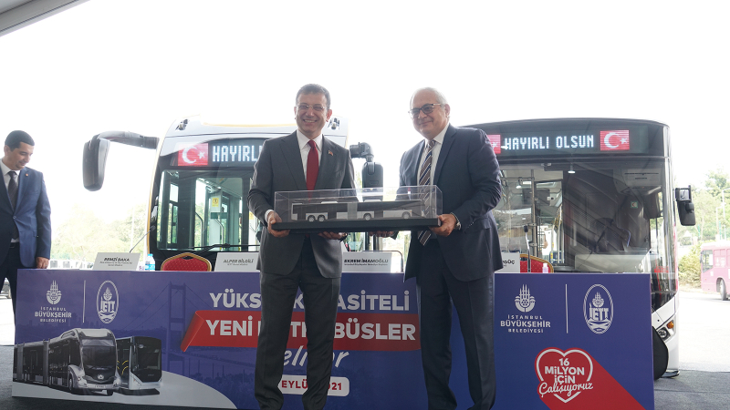 İstanbul'un Metrobüsleri Geliyor