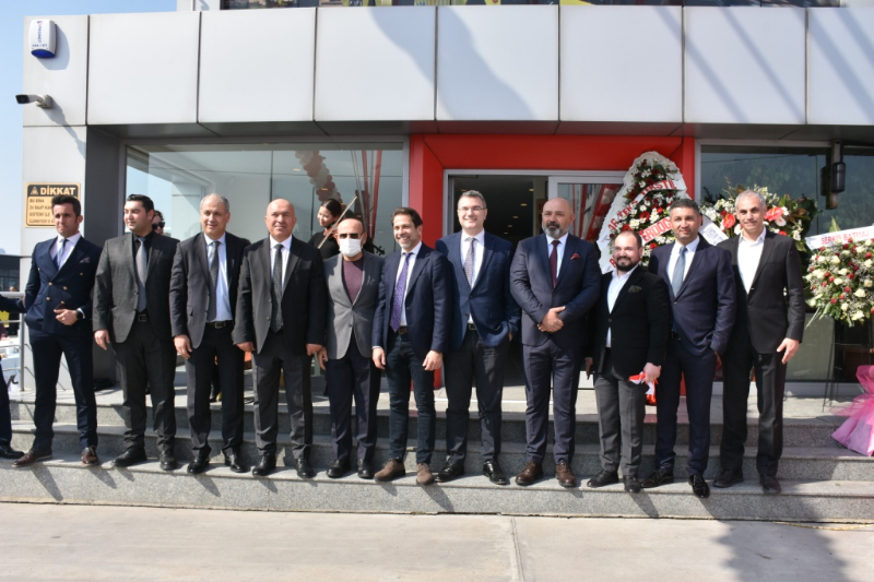 Anadolu Isuzu'nun Yeni Bayisi Örnek Otomotiv Açıldı