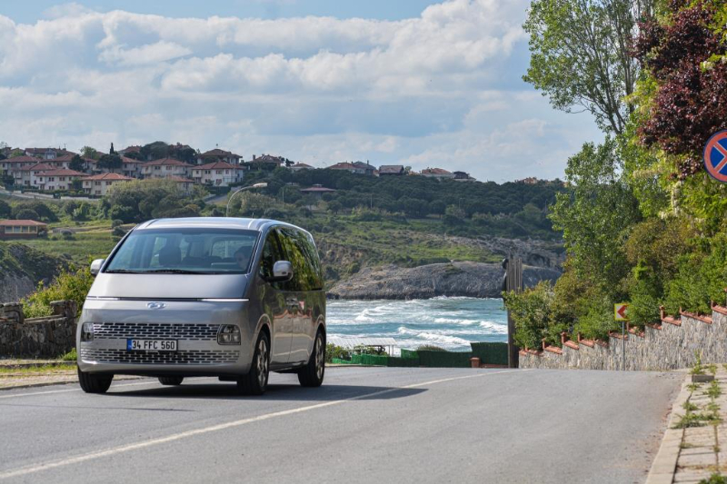 Ödüllü Tasarıma Sahip Hyundai STARIA Şimdi Türkiye’de