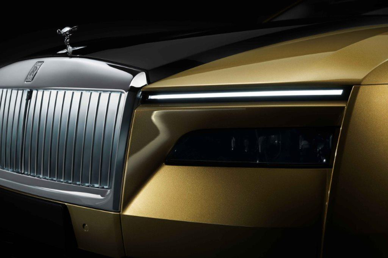 Rolls-Royce Spectre Tanıtıldı