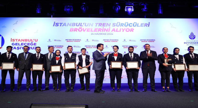 Metro İstanbul Ailesine 200 Tren Sürücüsü Daha Katıldı