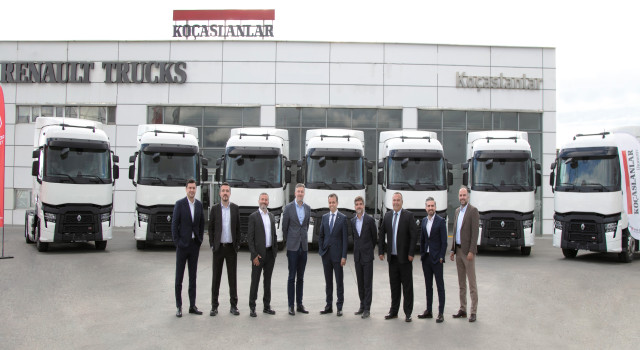 ARCLOG, Renault Trucks ile 10 Yıllık İş Birliğini 100 Yeni Araçla Güçlendiriyor