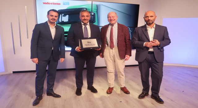 Eurocargo CNG, ‘‘Yılın Sürdürülebilir Kamyonu’’ Ödülüne Layık Görüldü