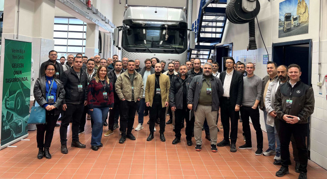 Mercedes-Benz Türk Bayileri Yeni Actros L’nin Özelliklerini Eğitimlerle Daha Yakından Tanıyor