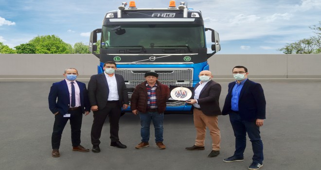 Zafer Kardeşler Uluslararası Ağır Nakliyat, Volvo FH16 8x4 Çekiciyi Tercih Etti