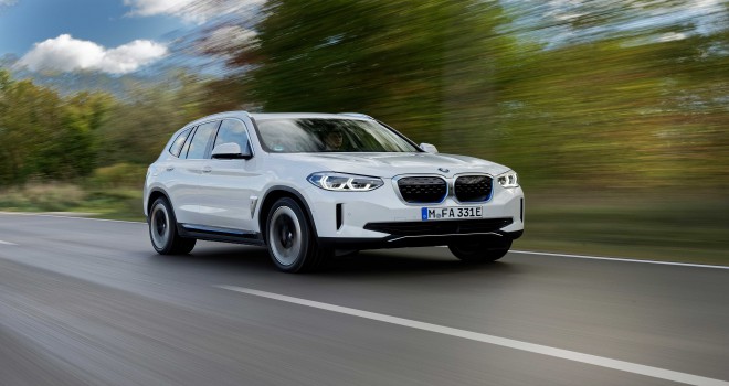 BMW’nin Tamamen Elektrikli iX3 Ön Siparişe Açıldı