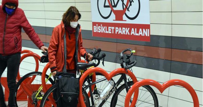 İstanbul Metrosu'na Bisiklet Parkları