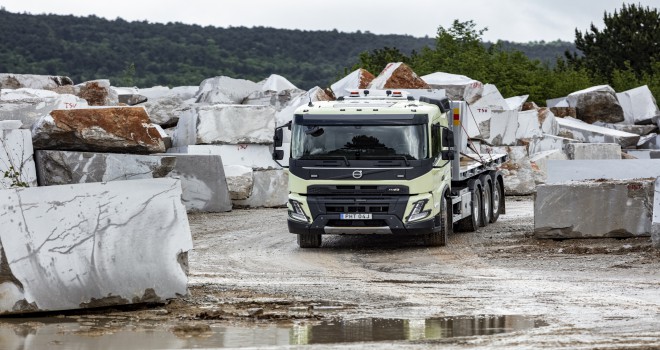 Volvo Trucks, Yeni Volvo FMX İle En Zorlu Görevlere Hazır