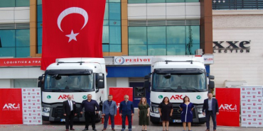 arclogun-yeni-renault-trucks-t-cekicileri-yola-cikiyor-1633949893