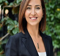 emine-coskun-1633694937