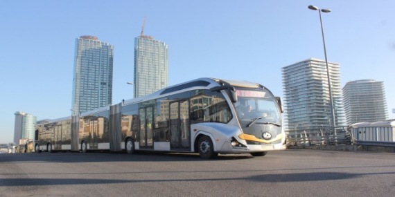 akia-metrobusler-istanbulda-toplu-tasimanin-yukunu-hafifletecek-1645701029