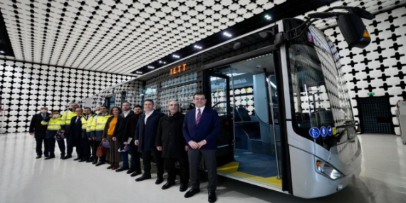 imamoglu-yeni-metrobus-aracini-test-etti-1646136346