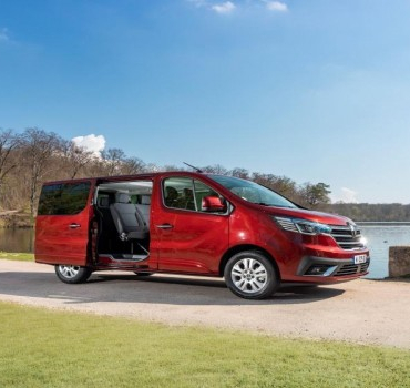 yeni-renault-trafic-ailesi-turkiyede-satisa-sunuldu-1651217838