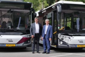 karsan-avrupanin-en-buyuk-elektrikli-midibus-filosunu-teslim-etti-1657265549