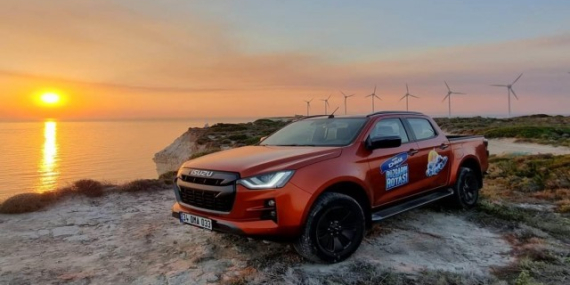 isuzu-d-max-egede-kuzeyden-guneye-ruzgarin-rotasi-ile-ilerliyor-1659343883