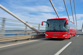 mercedes-benz-turk-turkiyenin-otobus-ve-kamyon-ihracatina-yon-veriyor-1668151408