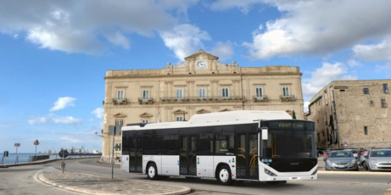 otokar-otobusleri-italyanin-guney-sahillerinde-yolcu-tasiyacak-1672037578
