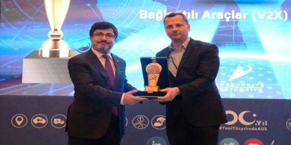 anadolu-isuzu-akilli-ulasim-sistemleri-icin-veri-odakli-ileri-teknoloji-projesi-ile-ulasimda-aklin-yolu-odulunu-aldi-1685621247