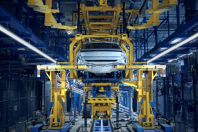ford-ilk-karbon-notr-uretim-tesisi-olan-koln-elektrikli-arac-merkezini-acti-1686639551