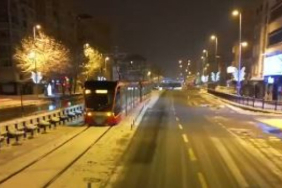 tramvaylarin-gece-neden-sefer-yaptigi-ortaya-cikti-1738958487