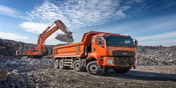 ford-trucks-f-line-bridgestone-lastikleriyle-yola-cikiyor-1745843380