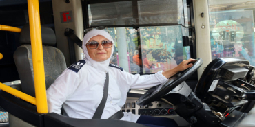 toplu-tasimaya-kadin-eli-1753707324