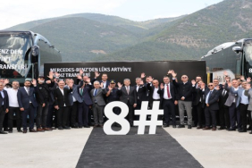 luks-artvin-seyahat-filosunu-8-adet-mercedes-benz-otobus-ile-genisletti-1760099839