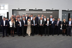 mercedes-benz-turk-bayi-ve-yetkili-servis-agi-yatirimlarina-devam-ediyor-1760945933