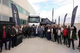 mercedes-benz-turkun-saglik-bakim-tiri-6-etkinlikte-2775-sofore-ulasti-1760963223