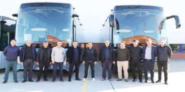 mercedes-benz-turk-egitmen-kaptanlarla-istanbulda-bulustu-1766384735