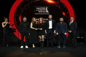 mercedes-benz-turkun-saglik-bakim-tiri-projesine-en-iyi-roadshow-odulu-1768914387