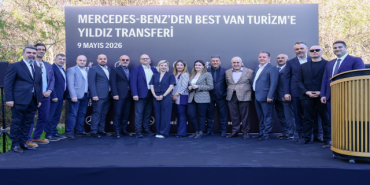 best-van-23-adet-mercedes-benz-otobusunu-teslim-aldi-1778508003
