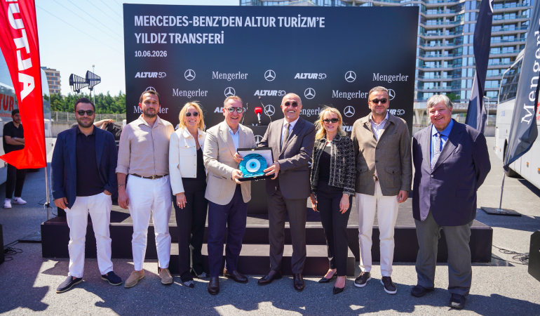 Altur Turizm Filosunu 20 Adet Mercedes-Benz Tourismo 15 ile Güçlendirdi_2