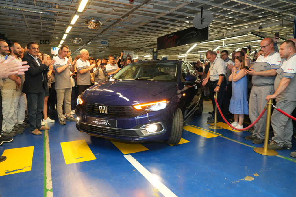 Türkiye’nin Üst Üste 10 Yıl En Çok Tercih Edilen Otomobili Fiat Egea, Tofaş’taki Üretim Yolculuğunu Tamamladı