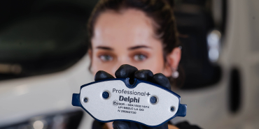 Delphi’den Hafif Ticari Araçlar için Yeni Professional+ Fren Balatası Serisi