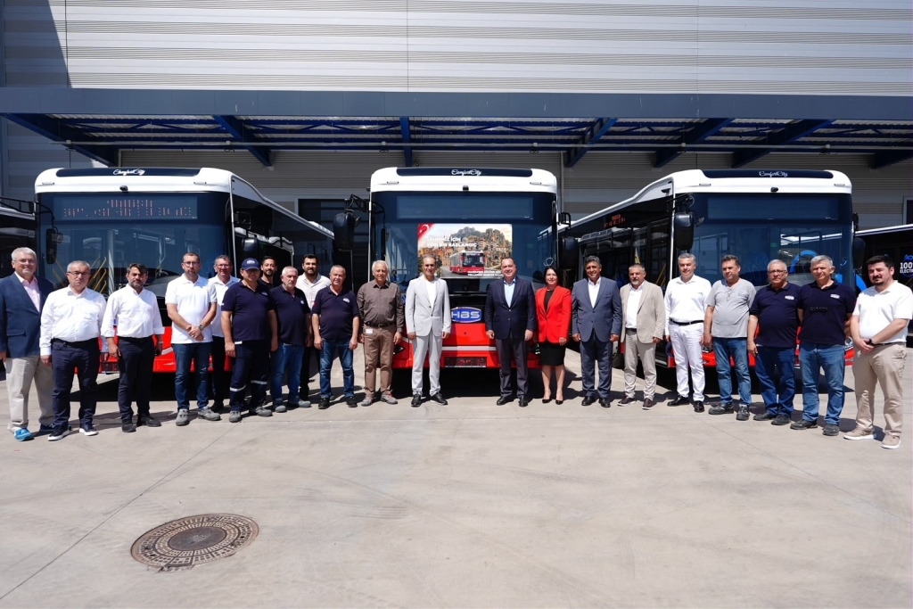 HABAŞ'tan Manisa'ya 15 Yeni Otobüs! MANULAŞ Güçleniyor