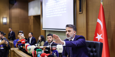 Başkan Vekili Biba “Bütün otobüsleri elektrikliye çevireceğiz”